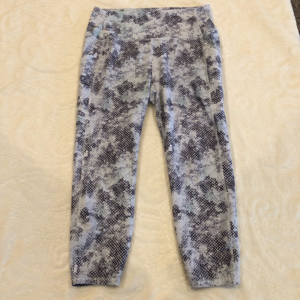 Spyder Active Capri Leggings Size XL